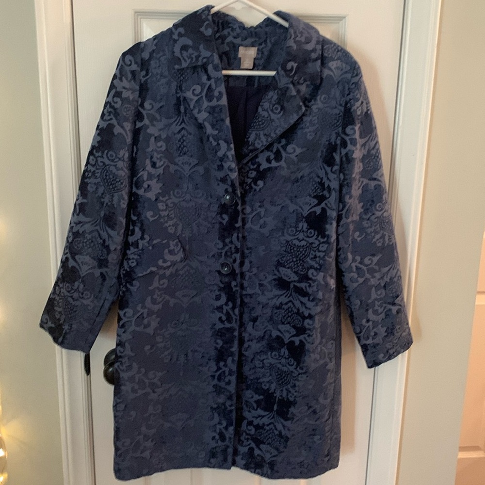 Beautiful Chico’s Long BlazerJacket Blue Jacquard Chico 
Sz. 0 U.S. Sz. 4/6